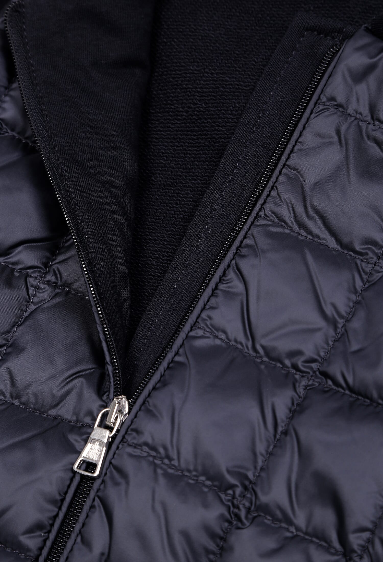 fik.rico　Moncler ML0005 Moncler Pour Homme - Парфюмированная вода: купить по лучшей цене в