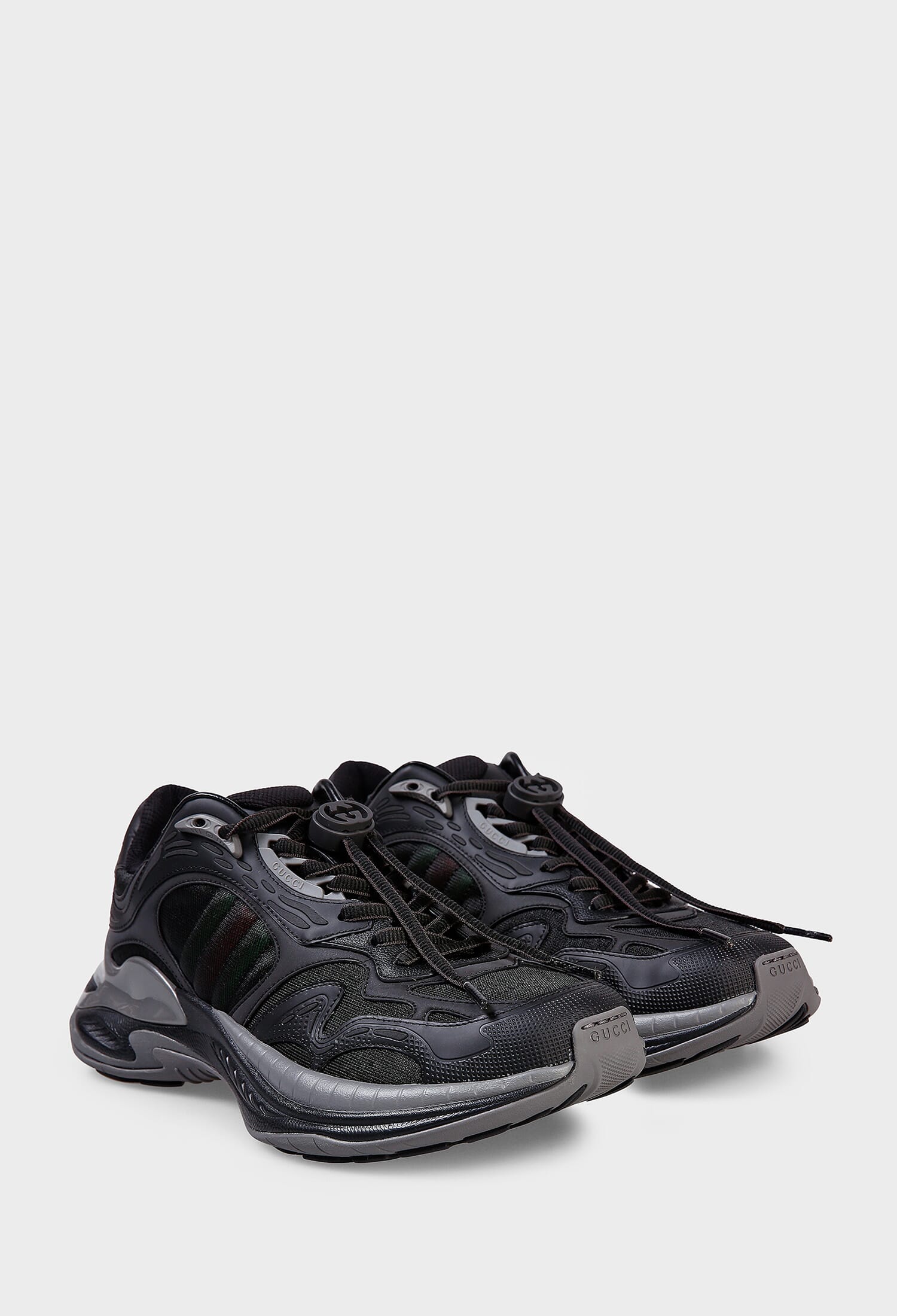 Кросівки 2.0 Gucci 814040 225/1I2 купити за ціною 47 120 ГРН Кросівки 2.0 Gucci 814040 225/1I2 купити за ціною 47 120 ГРН