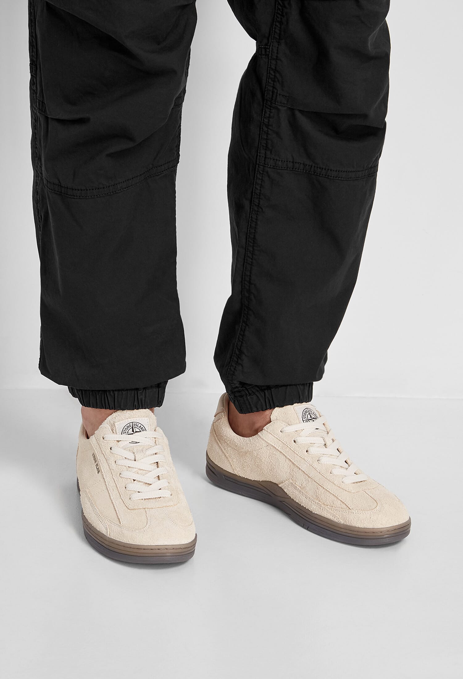 Замшеві кеди Stone Island 80FWS0101 124/0DE купити за ціною 0 ГРН