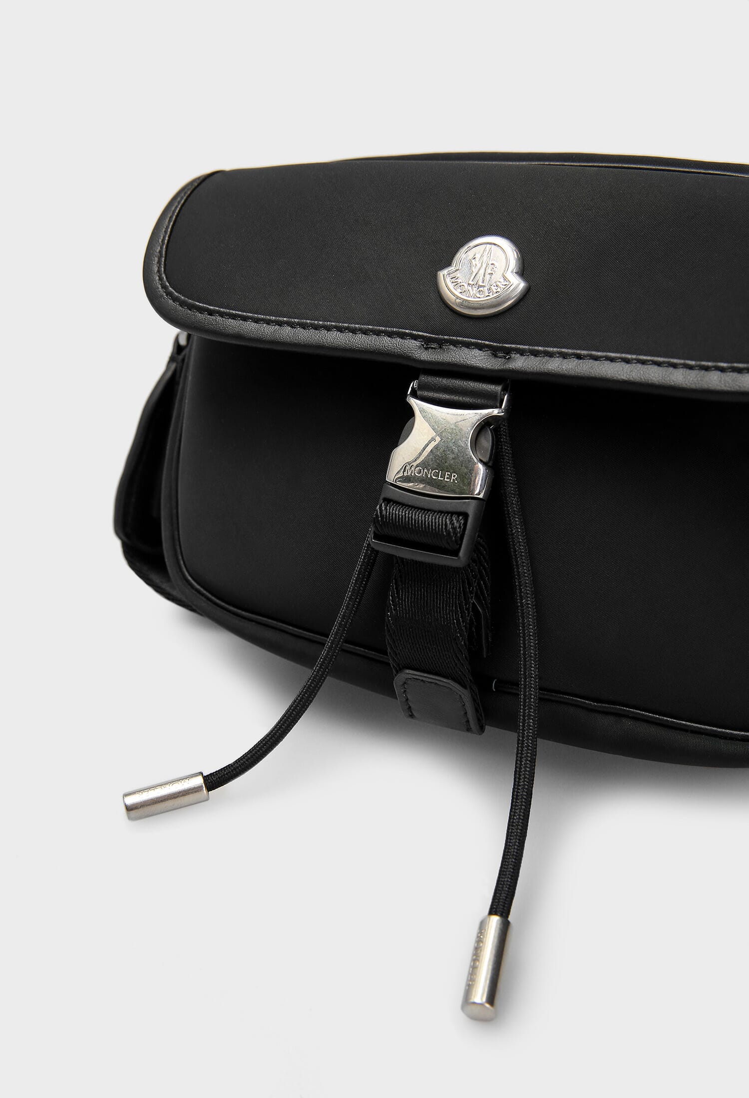 Сумка Moncler K109B5L00001 125/9G2 купити за ціною 36 750 ГРН