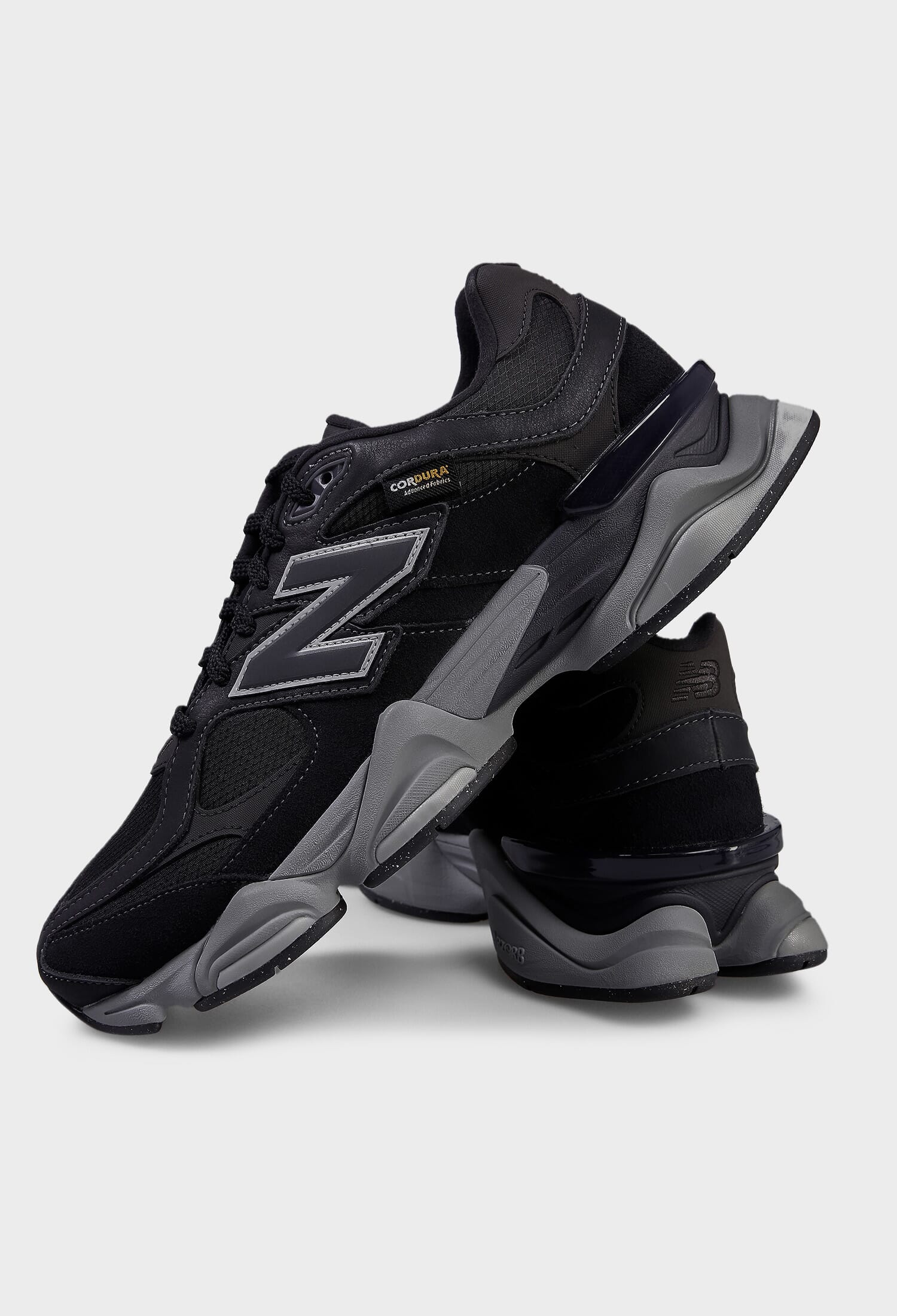 Замшеві кросівки 9060 CORDURA New Balance U9060ORA 225/1I2 купити