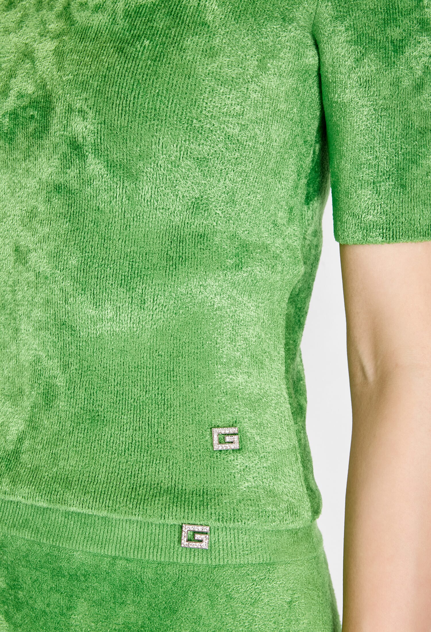 Топ Gucci 766222 124/9D4 купити за ціною 33 200 ГРН | Helen Marlen