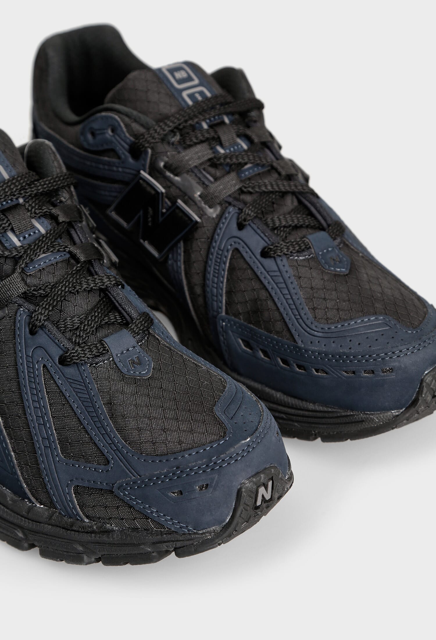 Кросівки 1906R New Balance M1906RWE 224/0A8 купити за ціною 0 ГРН